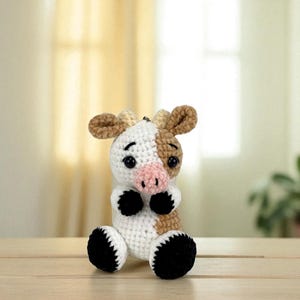 Cow Keychain Crochet Pattern PDF, Cute Amigurumi Farm Animal Plush, Small Stuffed Cow Toy, Easy Key Ring Tutorial, Digital Download