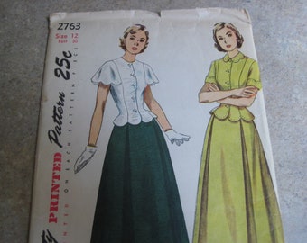 Uncut, FF / Bust: 30 / Size 12 / 40's Simplicity 2763 / Junior Misses' & Misses Two Piece Dresses