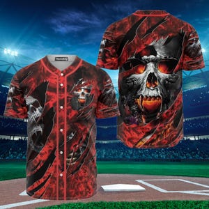 Herren Baseball Jersey mit feuriger Schädel Grafik, Gothic Horror Streetwear, Red Flame Skeleton Shirt, Punk Rock Style Top