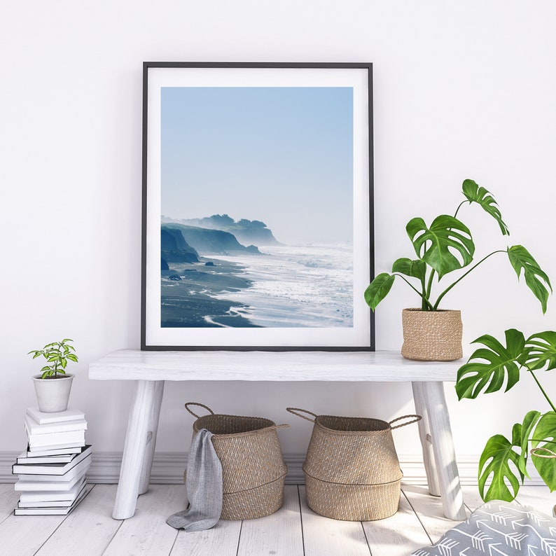 Fotografía de playa de California, decoración de casas costeras, impresión de costa brumosa, arte de casa de playa, arte de pared náutica, arte de paisaje costero imagen 2