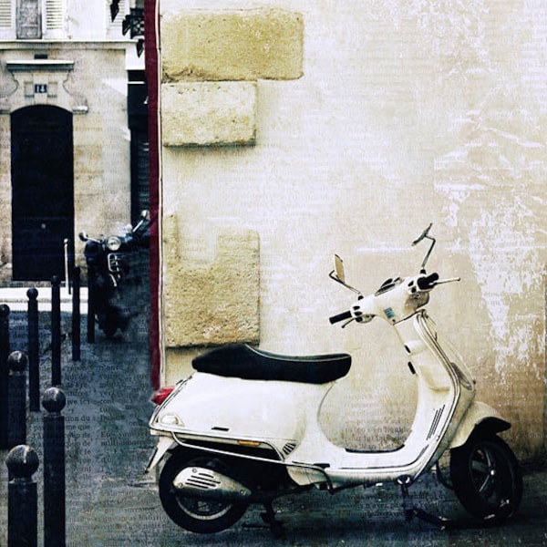 Paris Vespa Photo, Paris Dorm Decor, Paris Decorating, Paris Wall Art, Cindy Taylor Photography, Paris Street Scene Print, Paris Home Decor