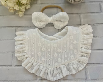 Eyelet Daisy Embroidery Ruffle Baby Bib and Matching Headband /Baby Bib / Soft and Absorbent Bib for Baby Girls / Baby Girls Bib / One Size