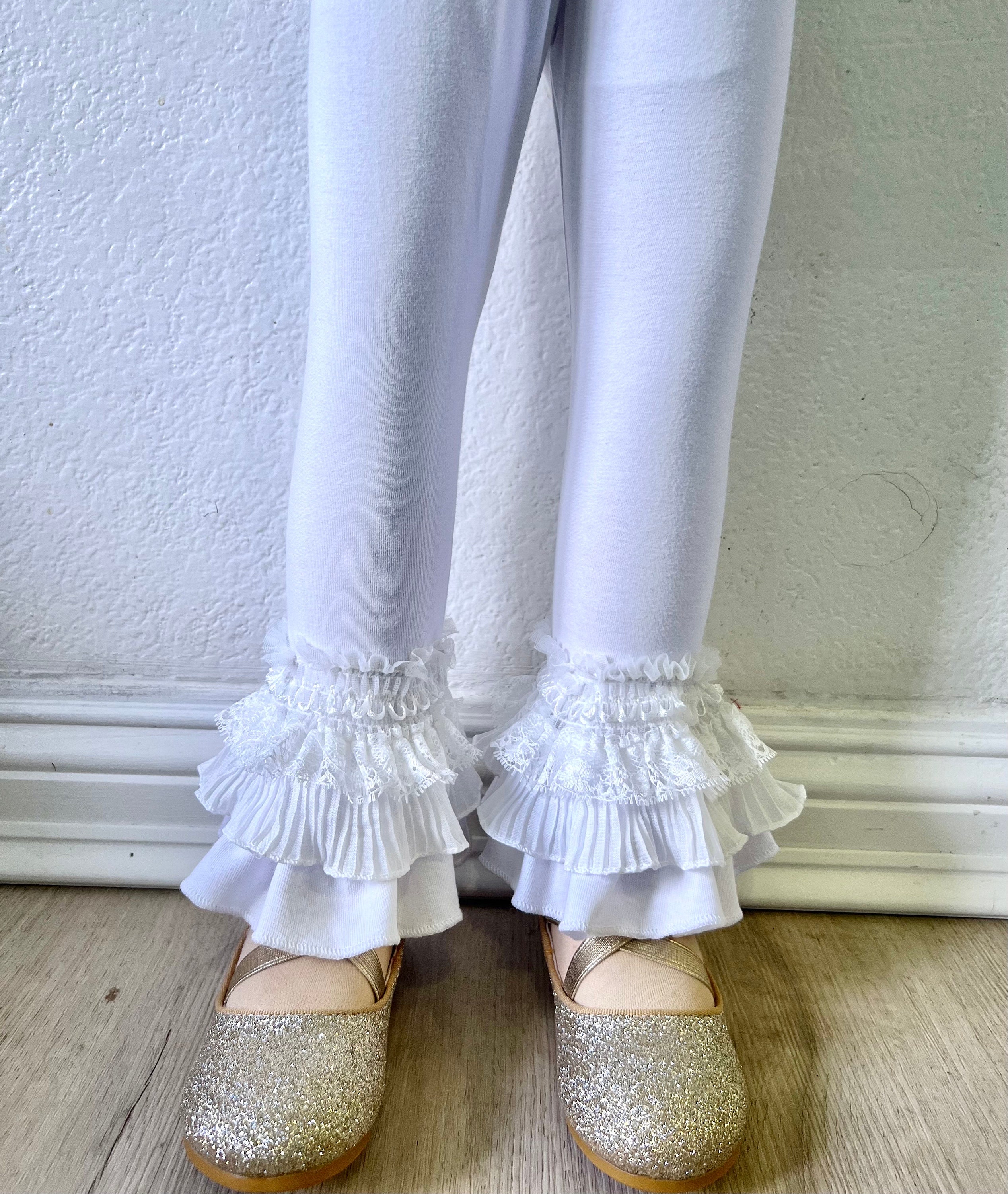 Leggings With Gorgeous Lace Ruffles / Abailable in 2 Colors / Girls Leggings  / Ruffle Leggings for Girls 