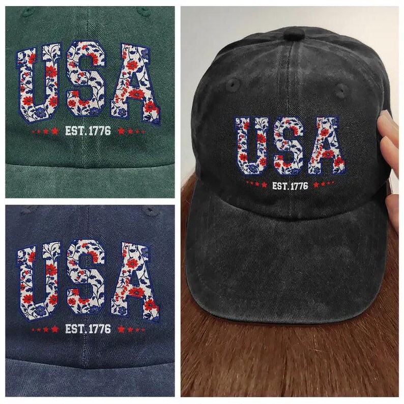 Puede incluir: Gorras de b&eacute;isbol en varios colores, cada una bordada con la palabra "USA" en un dise&ntilde;o floral. Las gorras tambi&eacute;n presentan el texto "EST. 1776" en un patr&oacute;n de estrellas. Las gorras est&aacute;n disponibles en verde, azul marino y negro.