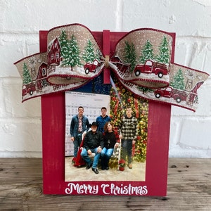 Hand Painted Merry Christmas Clip Frame in Red or White with Vintage Barn and Truck Print Bow made to hold a 4x6 or 5x7 Photo