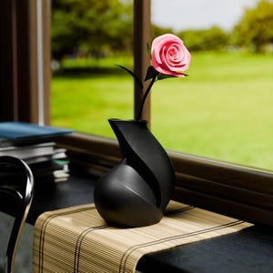3D gedruckte moderne Swirl Vase, abstraktes fließendes Design, einzigartiges minimalistisches Wohndekor, mehrere Farben