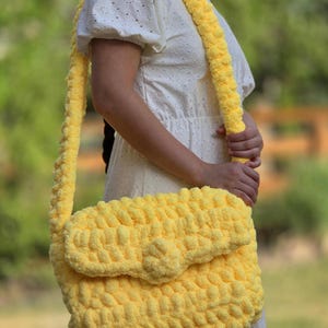Cute Crochet Cloud Bag Soft Fluffy Handmade Hobo Purse Gift for Her