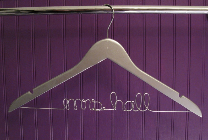 Dawn/'s Craft Store Personalized Bridal Hanger for Wedding Dress