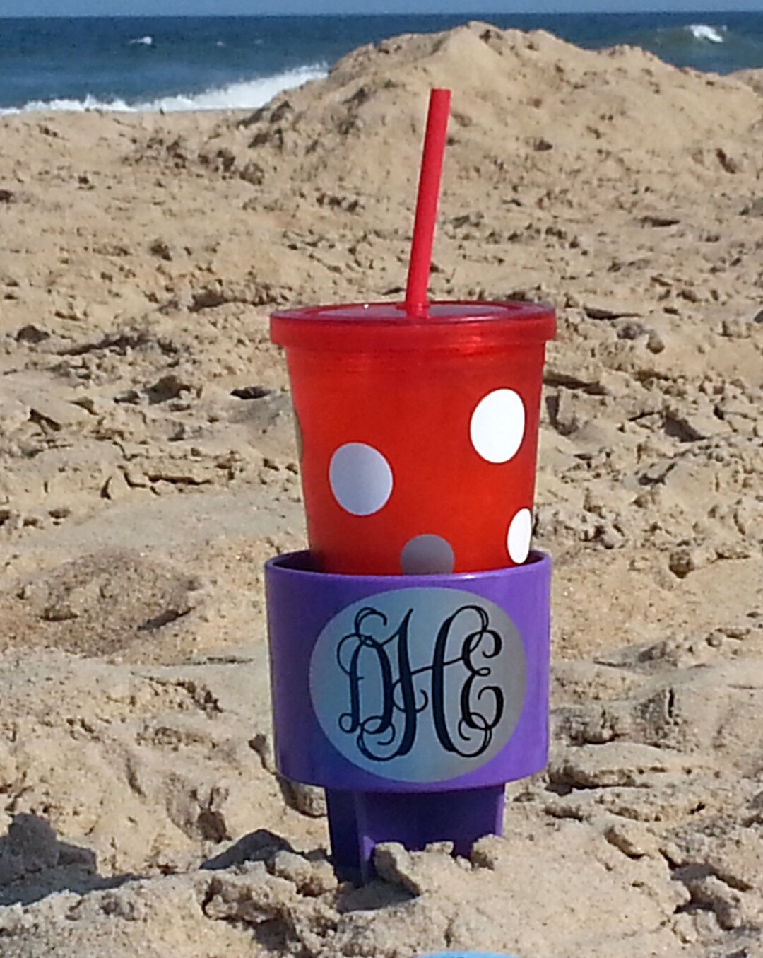 Monogrammed Drink Spiker Beach Cup Holder Holds Your Beverage in the Sand,  Personalized Spring Break Beach Gift, Purple Shown -  Canada