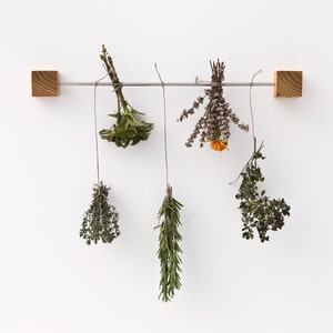 Séchoir à herbes aromatiques Support de cuisine magnétique Cubes en bois magiques WOLODYMYR & KAZIMIR étendu