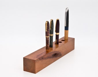 Soporte de pluma estilográfica de madera único en su tipo / Organizador de escritorio hecho a mano de Pear Wood 047