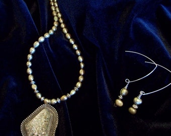 Pearl and Silver Pendant with Pearl Beads and Matching Earrings