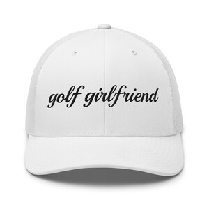 Czapka golfowa dla dziewczyny – haftowana czapka z siateczki na wycieczki golfowe, do klubu wiejskiego, na wieczór panieński lub na sportowy prezent dla dziewczyny