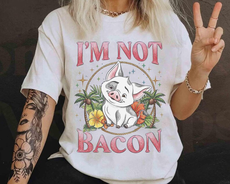 Camiseta divertida de Pua Pig "No soy tocino" con colores tropicales, camiseta de la película Moana de Disney (2026), camiseta a juego para el viaje de vacaciones familiares a Disneyland WDW. imagen 4