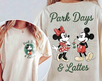 Camiseta de dos caras con el Día del Café de Mickey y Minnie Mouse, camiseta Disney Couple Park Days and Latte, viaje familiar a Disneyland, regalo para amantes del café.