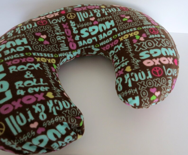 xoxo boppy pillow