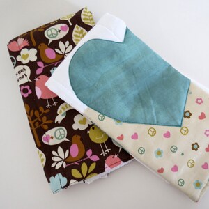 Tweet Tweet Love & Peace Baby Burp Lumpen oder rülpsen Tücher