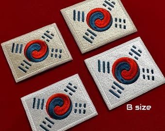 Parche antiguo coreano de bordado Taegukgi, símbolo de la bandera de Denny, patrimonio coreano (Tesoro n.° 2140)