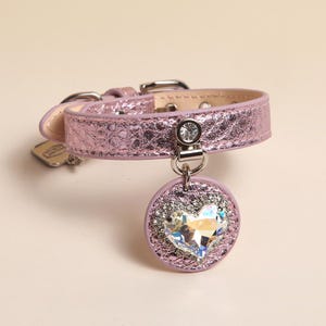 Luxury Pink Sparkle Leather Dog Collar Elegant Crystal Heart Charm Pet Collar Glamorous Bling Design with Shiny Rhinestones Premium Quality