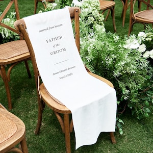 Linen Wedding Memorial Chair Sign: Personalized Remembrance Banner