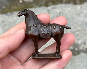 ヴィンテージ木製馬彫刻 高さ13インチ - Etsy 日本