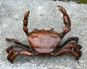 Figuras de cangrejo de la suerte de cobre estilo vintage. Ideales como pisapapeles, juguetes o como regalo para decorar escritorios, peceras o estanterías.