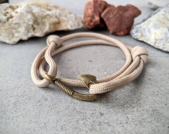 Fish Hook Bracelet, fishing Gifts for Dad, Paracord Bracelet for Boyfriend, Brown Bracelet Men, Fisherman Gift, Father's Day Gifts for Dad