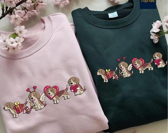 Valentine's Day Dog Sweatshirt – Cute Embroidered Cartoon Dogs with Hearts & Gifts – Cozy Romantic Gift for Pet Lovers  Couples