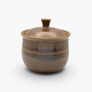 Tarro de azúcar con tapa de cerámica de estudio de mediados de siglo / Gres australiano vintage / Maceta de almacenamiento de cerámica rústica marrón / Firmada por Parkville en la década de 1970