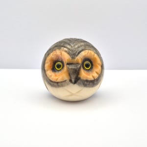 VINTAGE Italian Alabaster Owl Paperweight | 1970s Hand-Carved Stone Bird | Genuine Italy MCM Sculpture | Retro Desk & Shelf Decor