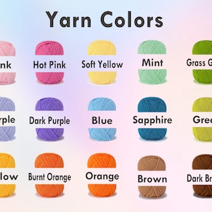 Puede incluir: Imagen que muestra una variedad de colores de hilo, incluyendo rosa, rosa intenso, amarillo suave, menta, verde hierba, morado, morado oscuro, azul, zafiro, verde, amarillo, naranja quemado, naranja, marr&oacute;n y marr&oacute;n oscuro. El texto "Yarn Colors" est&aacute; en la parte superior.
