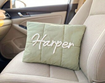 Puffy Quilted Laptop Sleeve:Mother's Day Gift For Mom, Personalized Yarn Name,