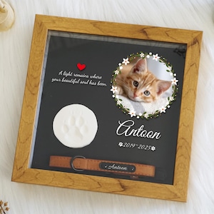 Pet Memorial Collar & Clay Paw Print Shadow Box – Custom Wood Frame, Dog/Cat Loss Gift with Name/Photo, Sympathy Tribute for Grieving