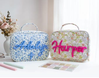 Personalisierter, gesteppter Bibelbezug als Geschenk für das Patenkind: Individueller Name mit Kreuzmotiv, christliches Muttertagsgeschenk