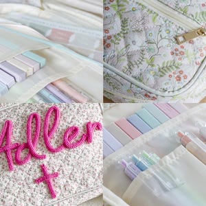 Puede incluir: Un estuche acolchado con estampado floral con cremallera dorada y un estuche a juego con el nombre "Adler" en hilo rosa. Los estuches contienen bol&iacute;grafos, l&aacute;pices y gomas de borrar en colores pastel.