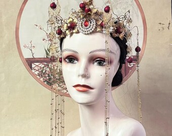 Gold Petal Bridal Large Headpiece Unique Vintage Metal  display picture 1