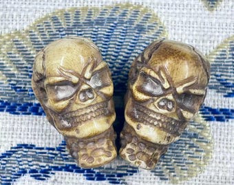 1piece Tibetan bone carved mala connector bead skull head accessory Random shipping