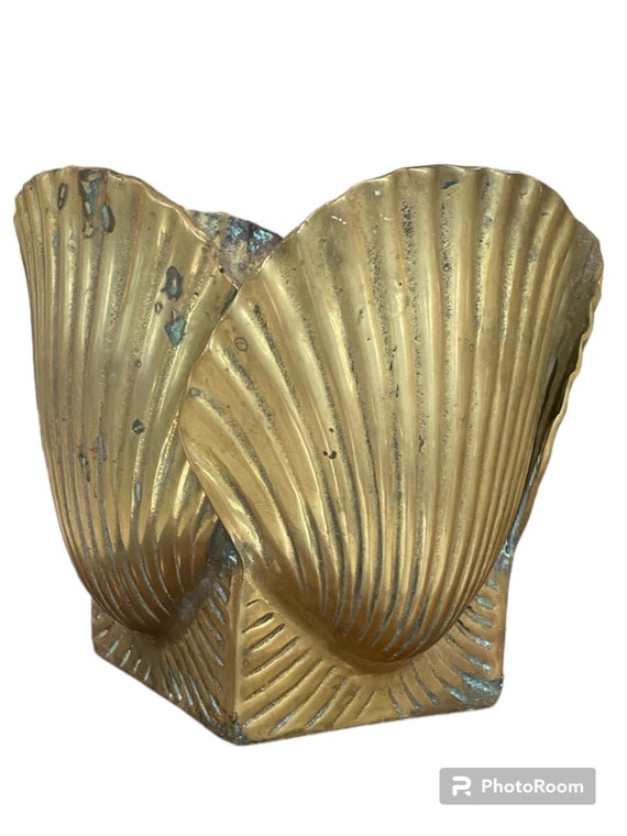 Vintage Mid Modern Century Brass Seashell Planter -  Canada