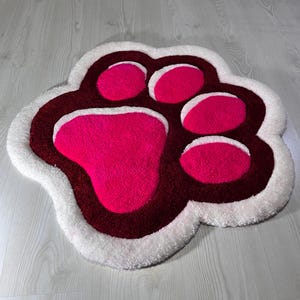 Pink Paw Tufted Rug – Handmade Custom Pet Mat – Kawaii Room Decor – Animal Lover Gift – Soft Floor Accent