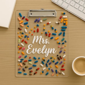Personalized Pill Clipboard for Nurse Pharmacy Tech Medical Staff Gift Customized Name Board for Healthcare Worker Doctor RN CNA Office Use