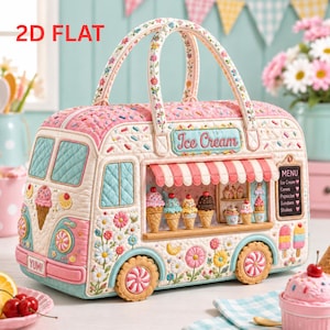 Könnte beinhalten: Eine gesteppte Handtasche in Form eines Eiswagens in Pastellrosa, Blau und Weiß. Sie ist mit Blumenstickereien, einer gestreiften Markise, einer Menütafel und Eistütenmotiven verziert. Der Text 2D FLAT ist in der oberen linken Ecke zu sehen.