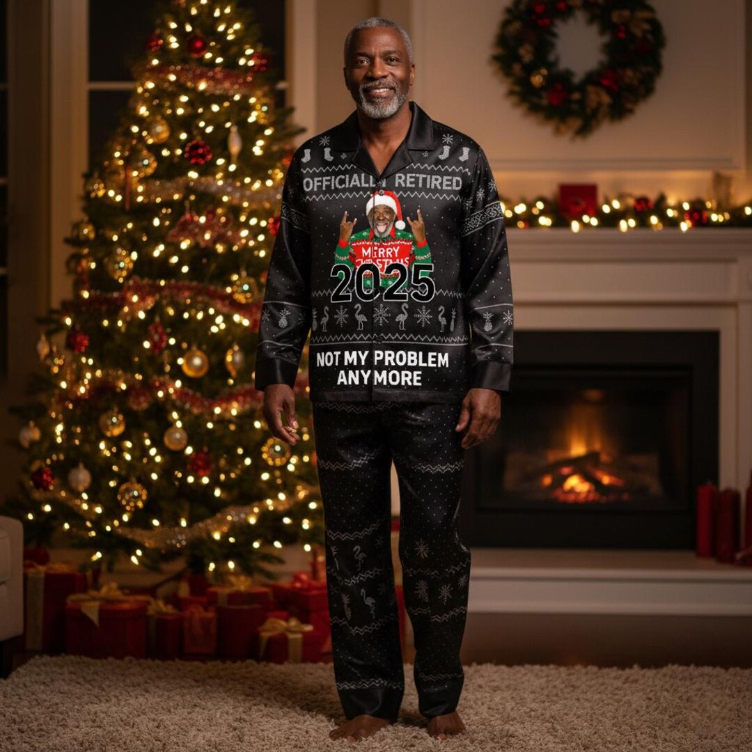 Customized Officially Retired 2025 Pjs, Personalized Custom Face ...