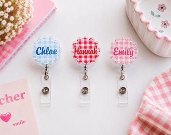Porta credenciales personalizado REGALO 2026, Porta credenciales personalizado a cuadros, Lindo clip para identificación de enfermera, Colgante para cordón de maestra, Regalo de oficina para enfermera
