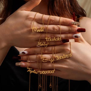 Collar con nombre personalizado chapado en oro: joyería con nombre personalizado, regalo para ella, mamá o el Día de la Madre, personaliza tu nombre, regalos para novias