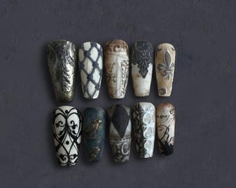 Antique Royale Gothic Press On Nails with Fleur-de-lis | Vintage Baroque Tapestry Fake Nails | Dark Academia Medieval Art