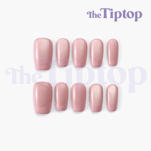 Bare Petal Press On Nails | Short Press On Nails | Reusable Nails | Fake Nails | Cat Eye Nails | Nail art | Mid Square Nails | M23