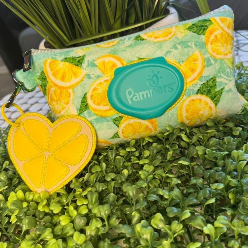 In-the-hoop Baby Wipes Holder #3 Zipper Digital Design | Machine ...