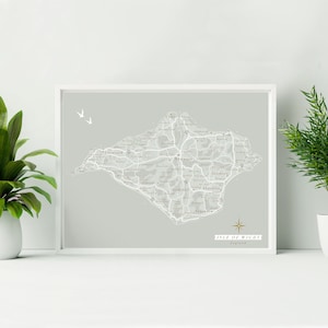 Gerahmte Isle of Wight Map Print. Isle of Wight Karte. Illustrierte Landkarte der Isle of Wight, britische Inseln.
