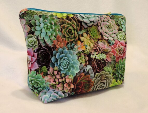 cactus cosmetic bag, succulent bag, organizer bag, southwestern gift, cactus lover gift, last minute gift, gardener gift, gift for gardener