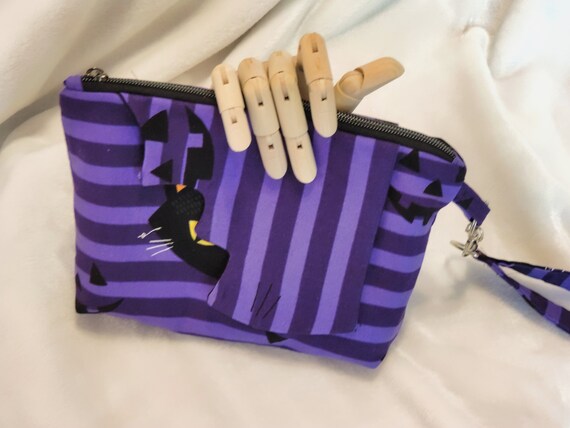 bat wing bag, halloween bag, witchy bag, occult clothing, gothic necessary carry,spooky clutch, bat wing purse, gothic cosplay
